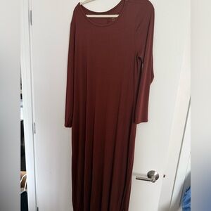 Long Sleeve Maxi Dress in Deep Burgundy/brown